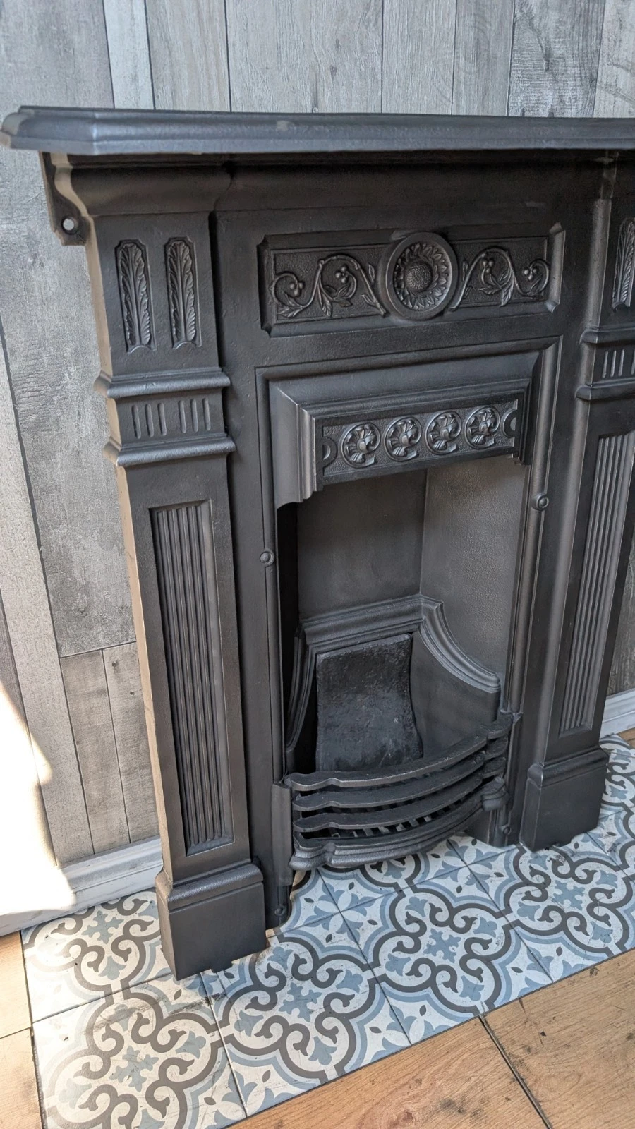 Original Complete Seashell Cast Iron Fireplace Fire Restored - Image 7