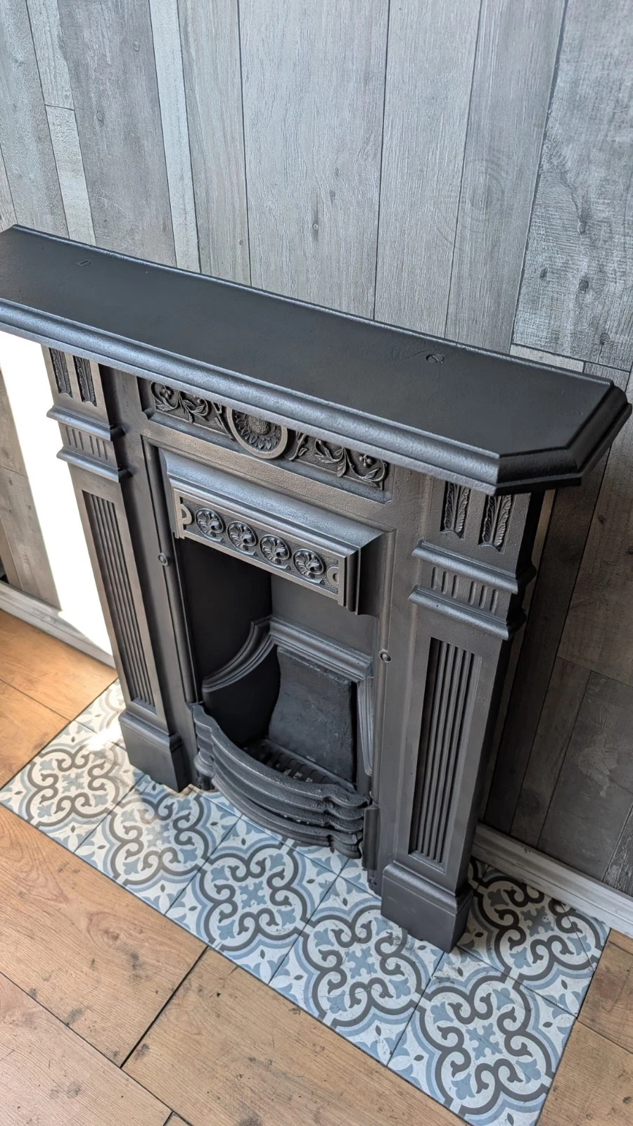 Original Complete Seashell Cast Iron Fireplace Fire Restored - Image 4