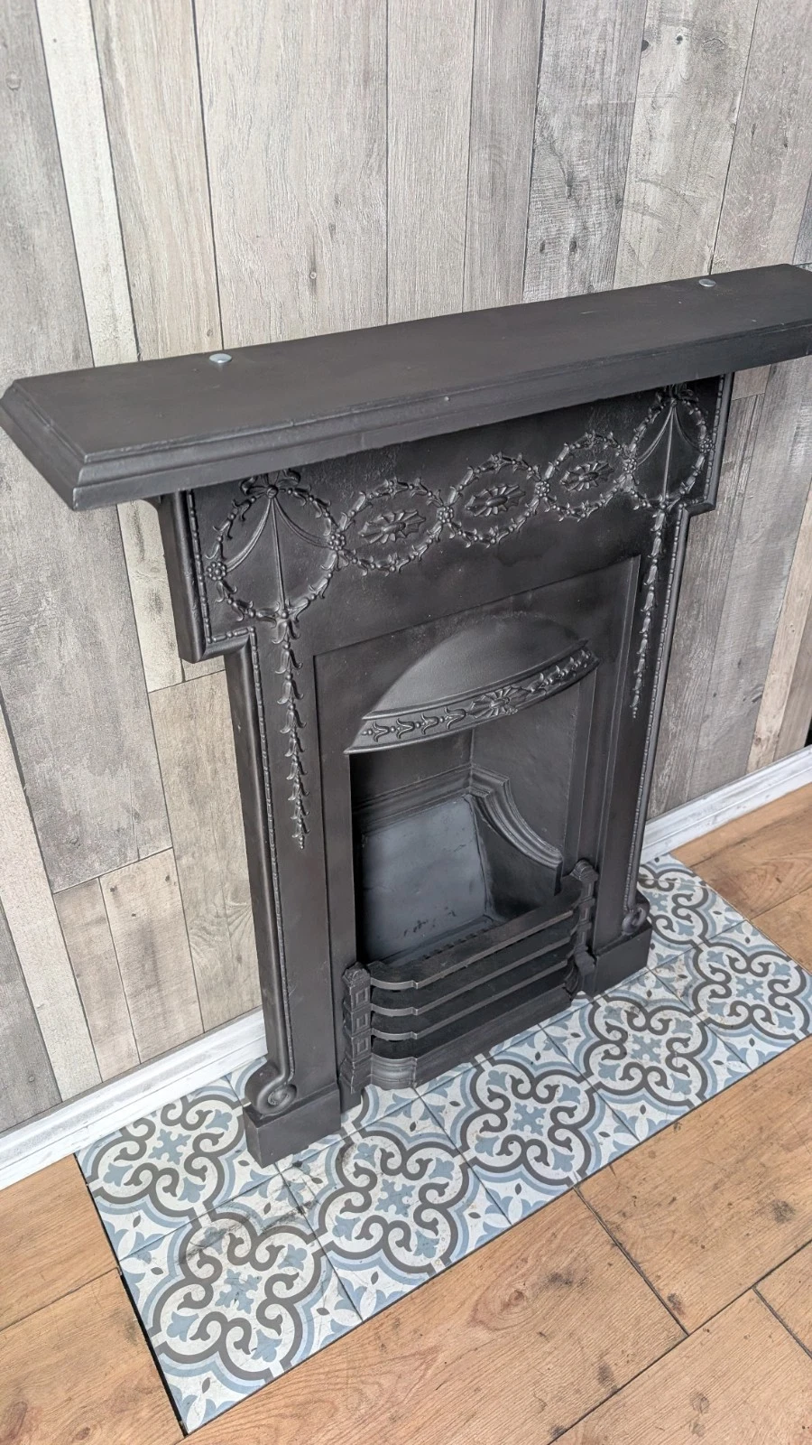 Stunning Victorian Bedroom Cast Iron Fireplace - Image 4